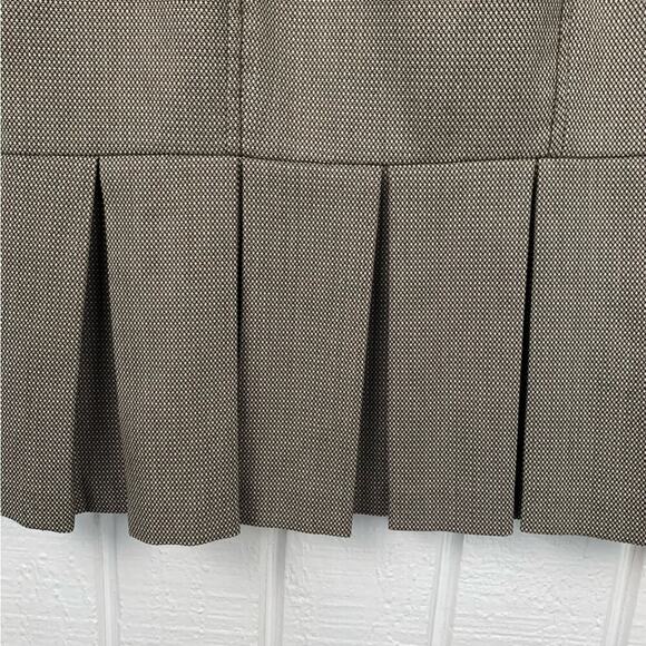 XOXO Women Pleated Y2K Career Office Skirt Brown Corpcore Preppy Size 3/4 - Picture 8 of 9